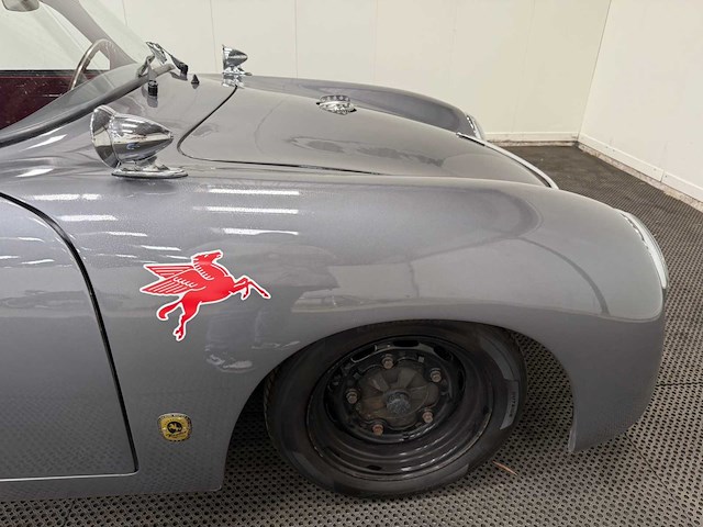 Volkswagen - kever - reutter - oldtimer - 1967 - afbeelding 50 van  57