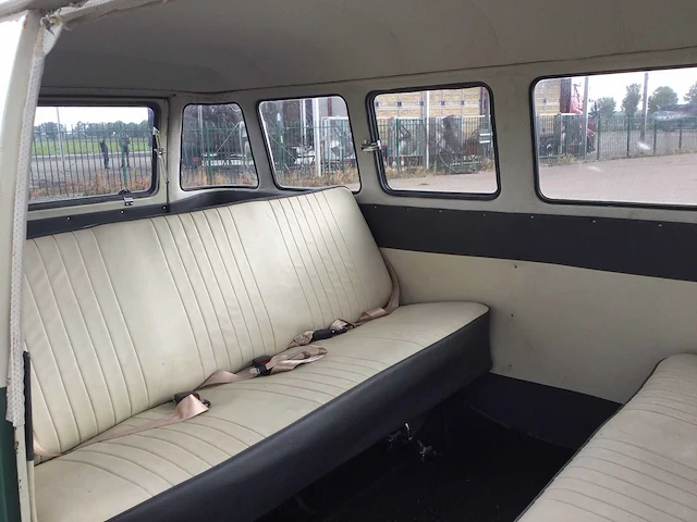 Volkswagen - kombi - t1 - oldtimer - afbeelding 5 van  19