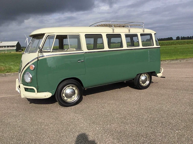 Volkswagen - kombi - t1 - oldtimer - afbeelding 13 van  19