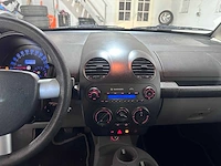 Volkswagen - new beetle cabriolet - 2.0 - 24-lr-fj - afbeelding 12 van  15