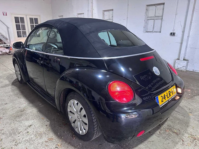 Volkswagen - new beetle cabriolet - 2.0 - 24-lr-fj - afbeelding 3 van  15