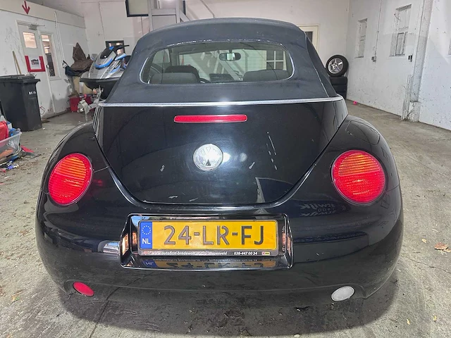 Volkswagen - new beetle cabriolet - 2.0 - 24-lr-fj - afbeelding 4 van  15