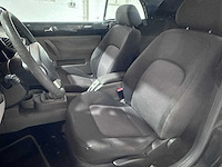 Volkswagen - new beetle cabriolet - 2.0 - 24-lr-fj - afbeelding 5 van  15