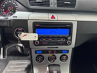 Volkswagen - passat - 1.4 tsi automaat comfl. bluem - 98-kpf-9 - afbeelding 6 van  20
