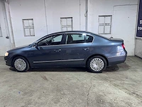 Volkswagen - passat - 1.4 tsi automaat comfl. bluem - 98-kpf-9 - afbeelding 12 van  20