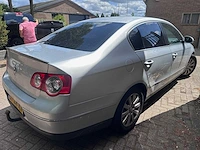 Volkswagen - passat - 1.8 tfsi dsg comfortline - 57-zr-kn - afbeelding 11 van  15