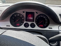 Volkswagen - passat - 1.8 tfsi dsg comfortline - 57-zr-kn - afbeelding 14 van  15