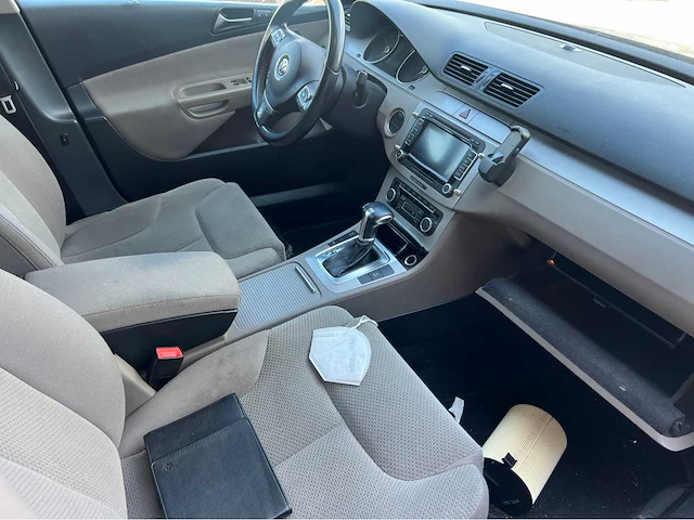 Volkswagen - passat - variant - personenauto - 2010 - afbeelding 5 van  29