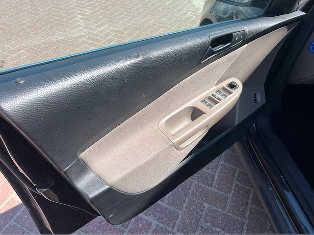 Volkswagen - passat - variant - personenauto - 2010 - afbeelding 18 van  29