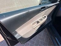 Volkswagen - passat - variant - personenauto - 2010 - afbeelding 18 van  29