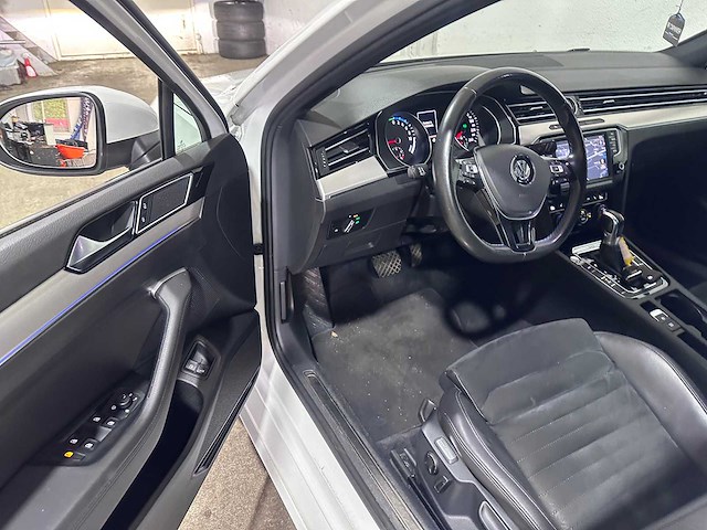Volkswagen - passat variant - 1.4 tsi gte highline - hr-251-r - afbeelding 27 van  27