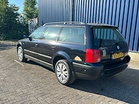 Volkswagen - passat variant - 1.8-5v trendline - personenauto - afbeelding 10 van  17
