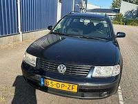 Volkswagen - passat variant - 1.8-5v trendline - personenauto - afbeelding 13 van  17