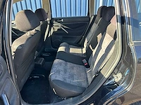 Volkswagen - passat variant - 1.8-5v trendline - personenauto - afbeelding 16 van  17