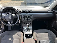 Volkswagen - passat variant - 2.0 tdi highline - personenauto - afbeelding 6 van  25