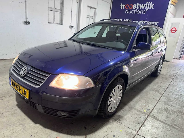 Volkswagen - passat variant - 2.0 trendline automaat - 78-gt-lr - afbeelding 1 van  19