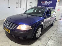 Volkswagen - passat variant - 2.0 trendline automaat - 78-gt-lr - afbeelding 1 van  19
