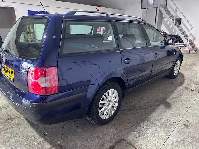 Volkswagen - passat variant - 2.0 trendline automaat - 78-gt-lr - afbeelding 15 van  19