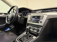 Volkswagen - passat variant - tdi - personenauto - 2017 - afbeelding 9 van  32