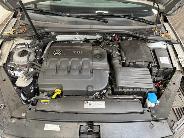 Volkswagen - passat variant - tdi - personenauto - 2017 - afbeelding 14 van  32
