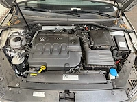 Volkswagen - passat variant - tdi - personenauto - 2017 - afbeelding 14 van  32