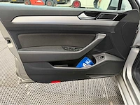 Volkswagen - passat variant - tdi - personenauto - 2017 - afbeelding 16 van  32