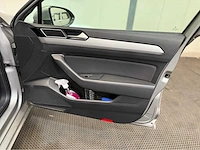Volkswagen - passat variant - tdi - personenauto - 2017 - afbeelding 17 van  32