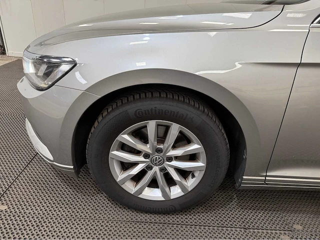 Volkswagen - passat variant - tdi - personenauto - 2017 - afbeelding 19 van  32