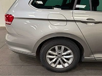 Volkswagen - passat variant - tdi - personenauto - 2017 - afbeelding 22 van  32