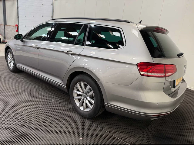 Volkswagen - passat variant - tdi - personenauto - 2017 - afbeelding 27 van  32