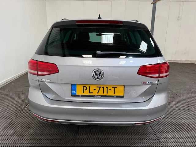 Volkswagen - passat variant - tdi - personenauto - 2017 - afbeelding 32 van  32