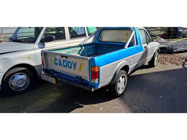 Volkswagen - pickup - caddy - duits - afbeelding 5 van  12