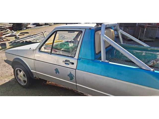 Volkswagen - pickup - caddy - duits - afbeelding 8 van  12