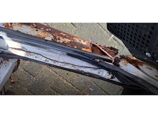 Volkswagen - pickup - caddy - duits - afbeelding 11 van  12