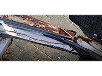 Volkswagen - pickup - caddy - duits - afbeelding 11 van  12