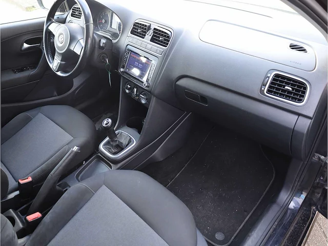 Volkswagen - polo - 1.2-12v bl.m. comfortline, k-199-tt, 2011 - afbeelding 15 van  26