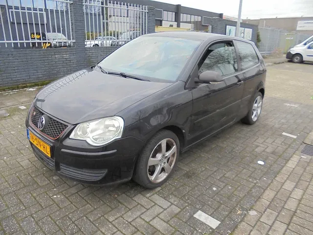 Volkswagen - polo - 1.2-12v optive - 76-sn-hl - afbeelding 1 van  11