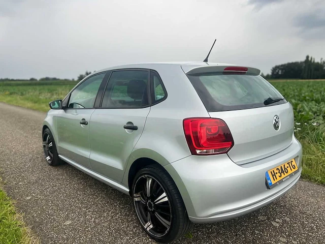 Volkswagen - polo - 1.2 easyline - h-346-tg - 2009 - afbeelding 3 van  6