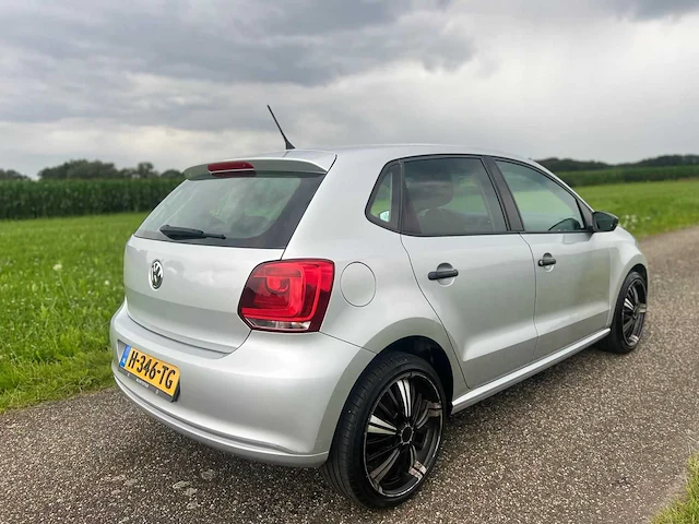 Volkswagen - polo - 1.2 easyline - h-346-tg - 2009 - afbeelding 4 van  6
