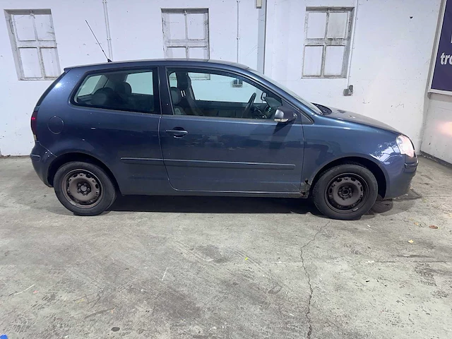 Volkswagen - polo - 1.2 optive - 33-ts-hv - afbeelding 18 van  21