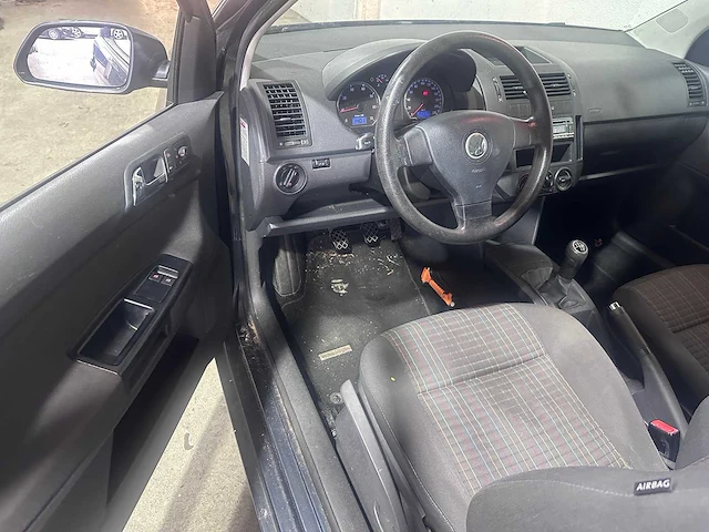 Volkswagen - polo - 1.2 optive - 33-ts-hv - afbeelding 21 van  21