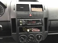 Volkswagen - polo - 1.2 optive - 74-ts-df - afbeelding 13 van  17