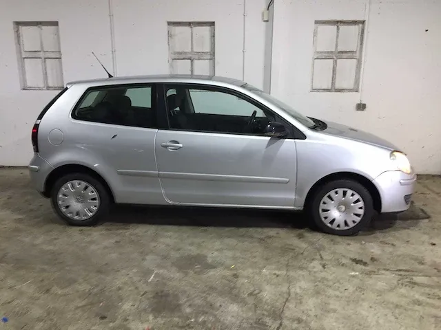 Volkswagen - polo - 1.2 optive - 74-ts-df - afbeelding 6 van  17