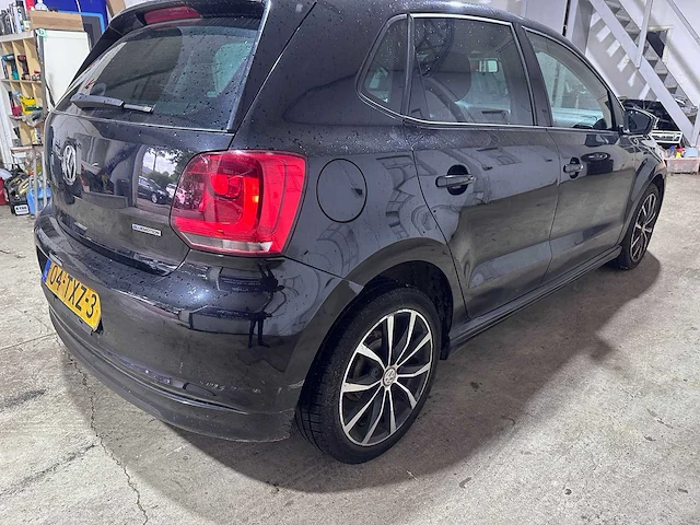 Volkswagen - polo - 1.2 tdi bl.m. comfl. - 04-txz-3 - afbeelding 15 van  19