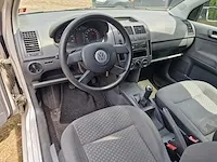 Volkswagen - polo - 1.4-16v - 31-pd-fl - 2004 - afbeelding 4 van  23