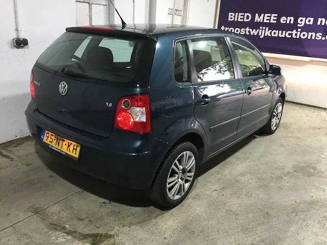 Volkswagen - polo - 1.4-16v - 95-nt-kh - afbeelding 18 van  22