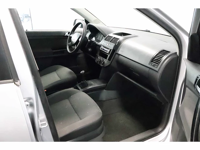 Volkswagen - polo - 1.4-16v - car - afbeelding 5 van  15