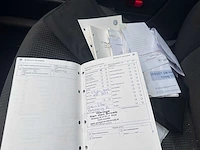 Volkswagen - polo - 1.4-16v comfortline - 01-hxs-8 - afbeelding 11 van  12