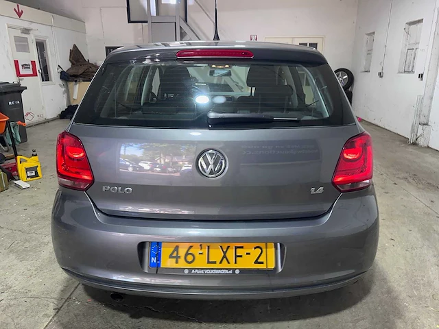 Volkswagen - polo - 1.4-16v comfortline - 46-lxf-2 - afbeelding 14 van  19