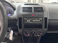 Volkswagen - polo - 1.4-16v optive - 35-zj-tk - afbeelding 5 van  16